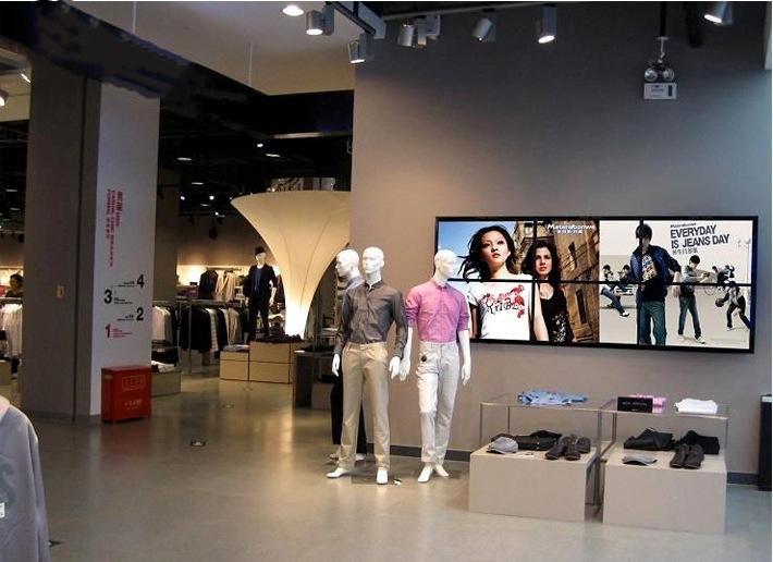Fashion Store Digital Display